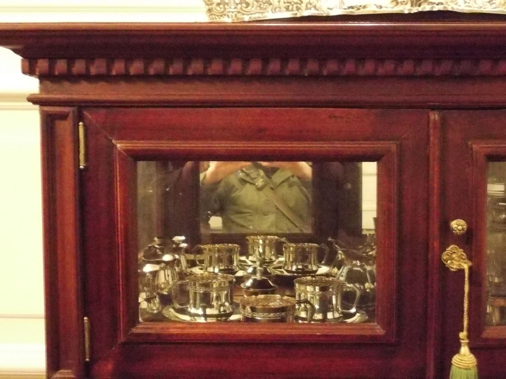 Muebles cubiertos  001 blog