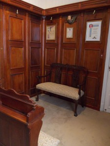 Capilla, esquina pared norte y oeste