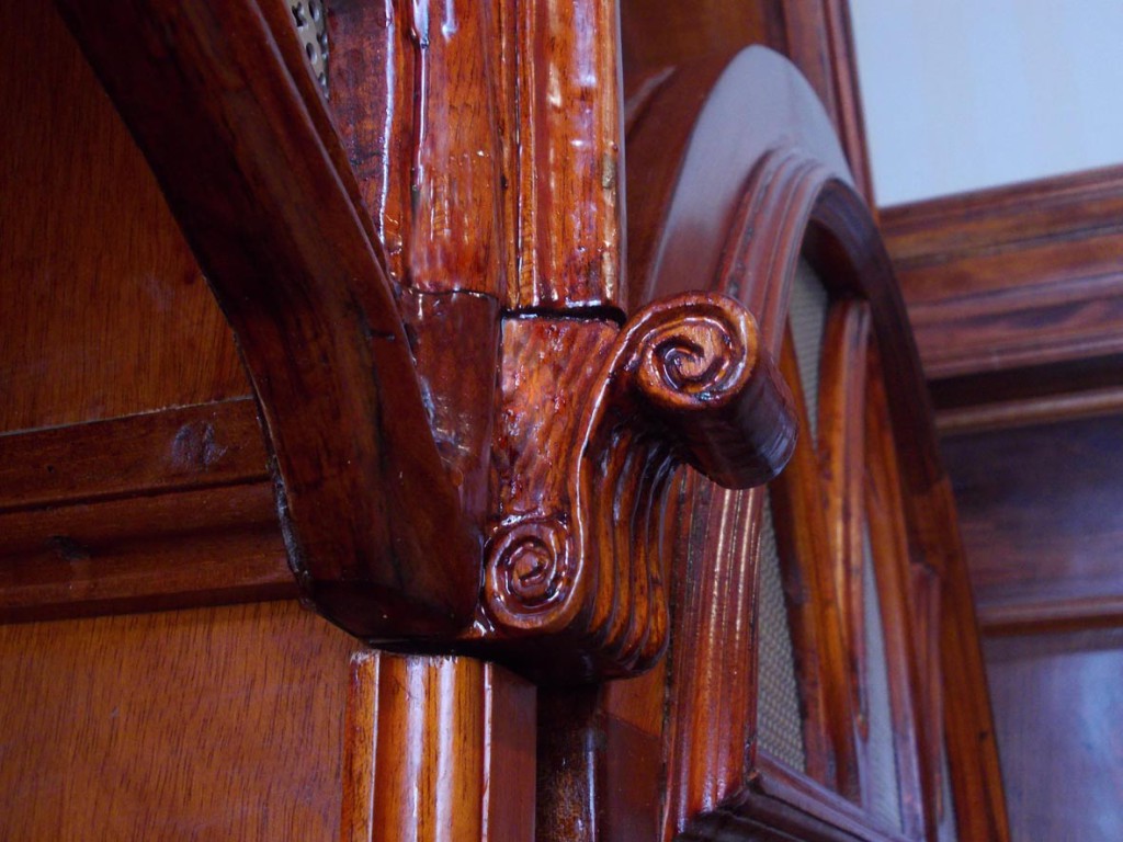 Mensúla,donde asienta el rosetón